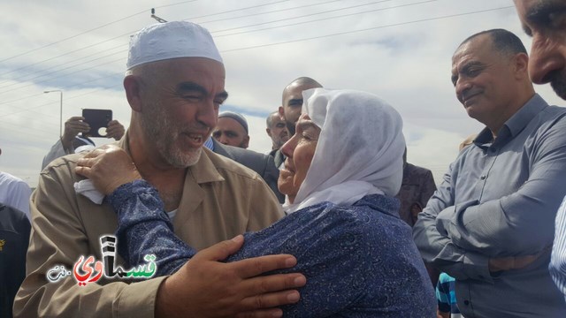 فيديو: الشيخ رائد صلاح قبل البدء بمحكوميته: شرف لي وللأمة دخول السجن دفاعًا عن القدس والأقصى